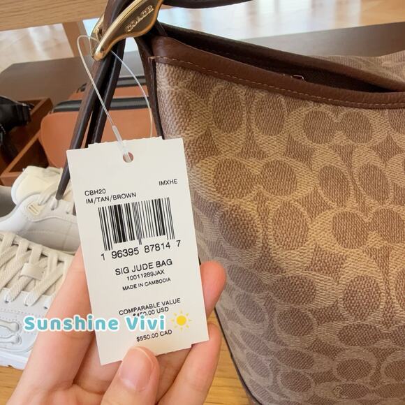 NWT Bundle Coach Jude Duffle Bag CBH20 & CW778 Long Wallet Gold/Tan/Brown Box - Picture 6 of 11